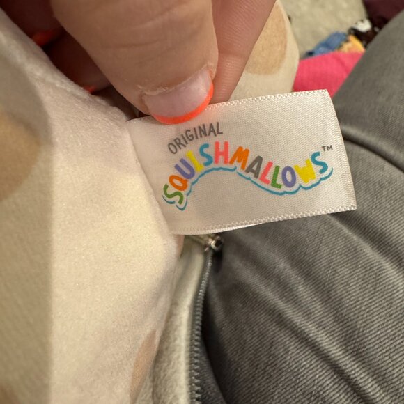 Squishmallows Lilou 12” Seal Pup Walrus Deep Sea Lion Ocean Spotted Dodgeball - Picture 10 of 13